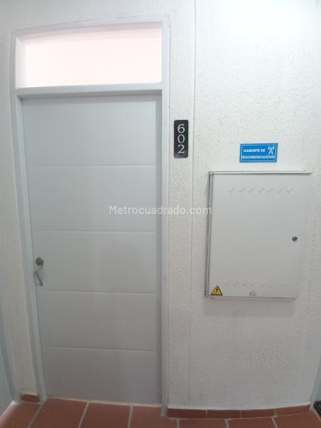 Apartment in Ibagué, Comuna 7 - Salado - Más