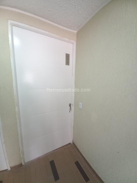 Apartamento en Arriendo, C  R Valle Lindo Piso 1, Ibagué - Ansicht 4