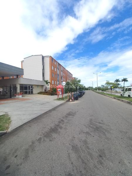 Apartamento en Arriendo, Arboleda Arenillo Piso 5 Sin Ascensor, Ibagué - Поглед 3