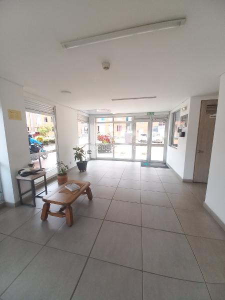Apartamento en Arriendo, Arboleda Arenillo Piso 5 Sin Ascensor, Ibagué - Поглед 4