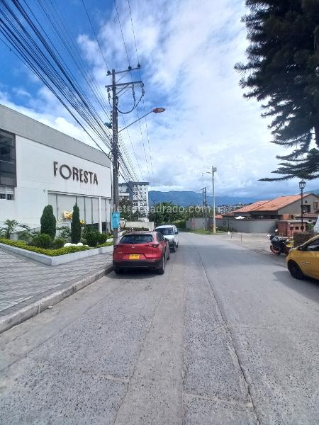 Apartamento en Arriendo, C r Foresta Calambeo Piso 10, Ibagué - Widok 2