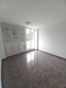 Apartamento de 3 alcobas en venta en Edificio Torres Del Bosque Ii Piso 3 Sin Ascen, Ibagué, 74 m² · foto 12 de 20