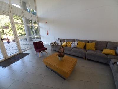 Apartamento de 3 alcobas en venta en C R Bosque De San Angel Piso 12, Ibagué, 76 m² · foto 4 de 20
