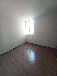 Apartamento de 3 alcobas en venta en Arboleda Algarrobo Piso 4 Sin Ascensor, Ibagué, 41 m² · foto 7 de 20
