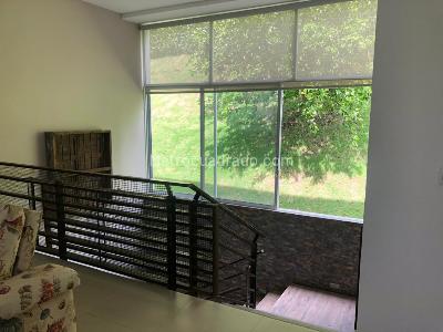 Casa de 5 alcobas en venta en Lagos Del Peñon, Girardot, 340 m² · foto 10 de 20
