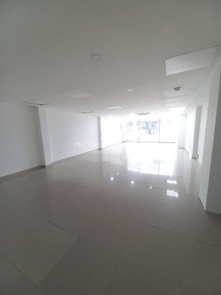 Local Comercial en Arriendo, Calle 14 Entre 3 Y 4 Primer Piso, Ibagué - Vista 5