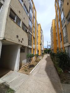 Apartamento de 3 alcobas en venta en C, Ibagué, 38 m² · foto 5 de 20