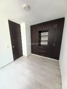 Apartamento de 3 alcobas en venta en C, Ibagué, 38 m² · foto 10 de 20