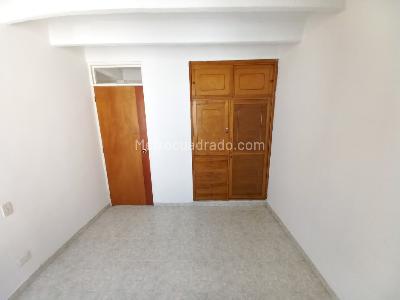 Apartamento de 3 alcobas en venta en Ocobos Quinta Etapa Piso 3 Sin Ascensor, Ibagué, 53 m² · foto 10 de 20