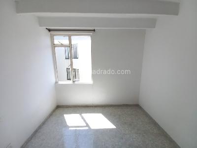 Apartamento de 3 alcobas en venta en Ocobos Quinta Etapa Piso 3 Sin Ascensor, Ibagué, 53 m² · foto 11 de 20