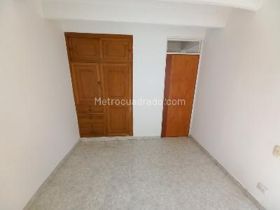 Apartamento de 3 alcobas en venta en Ocobos Quinta Etapa Piso 3 Sin Ascensor, Ibagué, 53 m² · foto 12 de 20