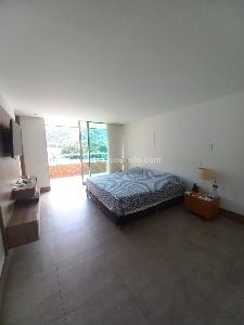 Apartamento de 3 alcobas en venta en Conjunto Residencial Cerro Azul Del Vergel Piso 9, Ibagué, 224 m² · foto 8 de 20