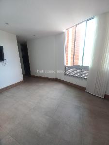 Apartamento de 3 alcobas en venta en Conjunto Residencial Cerro Azul Del Vergel Piso 9, Ibagué, 224 m² · foto 12 de 20