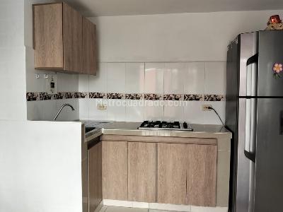 Apartamento de 3 alcobas en venta en Arboleda Campestre Almendro Piso 4 Sin Ascensor, Ibagué, 42 m² · foto 14 de 20