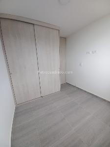 Apartamento de 3 alcobas en arriendo en Valle Verde Del Campestre Piso 14, Ibagué, 57 m² · foto 13 de 20