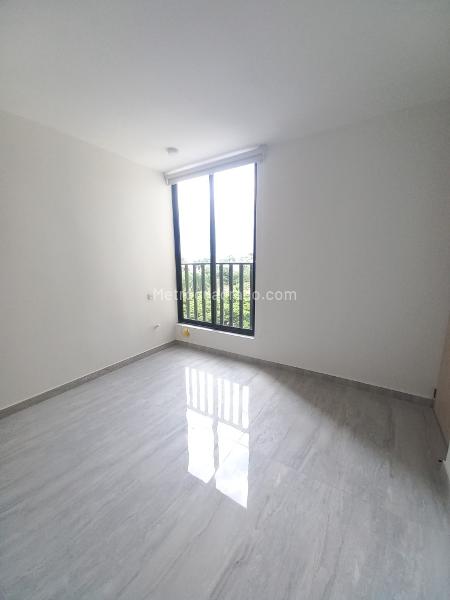 Piso – Ibagué, Comuna 9 - Picaleña-Mirolindo - Más