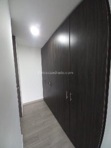 Apartamento de 3 alcobas en venta en C R Ladera Piedra Pintada Piso 8, Ibagué, 95 m² · foto 11 de 20