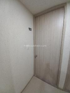 Apartamento de 3 alcobas en venta en C R Alminar Mauritania Piso 11, Ibagué, 47 m² · foto 5 de 20