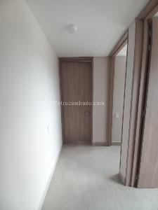 Apartamento de 3 alcobas en venta en C R Foret Piso 11, Ibagué, 84 m² · foto 8 de 20