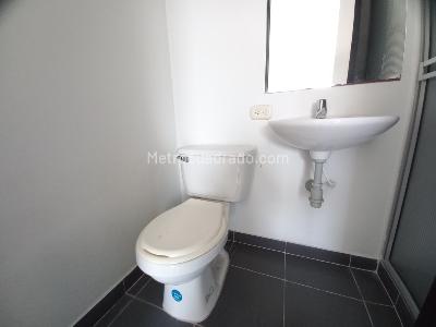 Apartamento de 2 alcobas en venta en Conjunto Residencial Treviso Piso 5 Sin Ascensor, Ibagué, 49 m² · foto 9 de 20