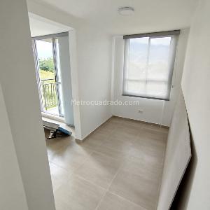 Apartamento de 3 alcobas en venta en C R Valle Lindo Piso 4, Ibagué, 56 m² · foto 4 de 20