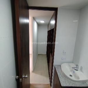 Apartamento de 3 alcobas en venta en C R Valle Lindo Piso 4, Ibagué, 56 m² · foto 7 de 20
