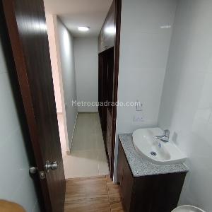 Apartamento de 3 alcobas en venta en C R Valle Lindo Piso 4, Ibagué, 56 m² · foto 8 de 20