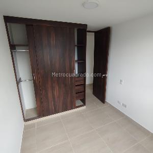 Apartamento de 3 alcobas en venta en C R Valle Lindo Piso 4, Ibagué, 56 m² · foto 10 de 20
