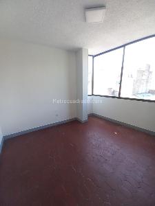 Apartamento de 4 alcobas en venta en Edificio Ramirez Piso 2, Ibagué, 96 m² · foto 8 de 20