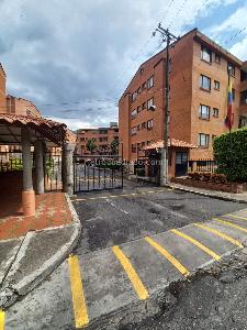 Apartamento de 3 alcobas en venta en Prados Del Norte Piso 3, Ibagué, 100 m² · foto 2 de 20