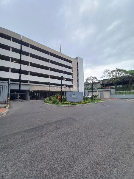 Apartamento en Arriendo, Bosque Reservado Piso 8, Ibagué