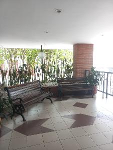 Apartamento de 3 alcobas en venta en Edifidio Tejares Del Eden Piso 6, Ibagué, 111 m² · foto 5 de 20