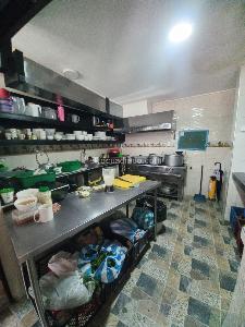 Casa de 5 alcobas en venta en La Castellana Dos Casas En Una Comerciales, Ibagué, 280 m² · foto 7 de 20