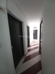 Casa de 5 alcobas en venta en La Castellana Dos Casas En Una Comerciales, Ibagué, 280 m² · foto 18 de 20
