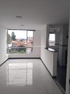 Apartamento en venta en Suba Pinar De Suba, Bogotá · foto 3 de 17
