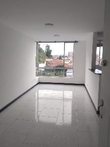 Apartamento en venta en Suba Pinar De Suba, Bogotá · foto 5 de 17