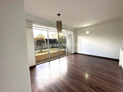 Apartamento en venta en Valle De Luna, Chía · foto 2 de 13
