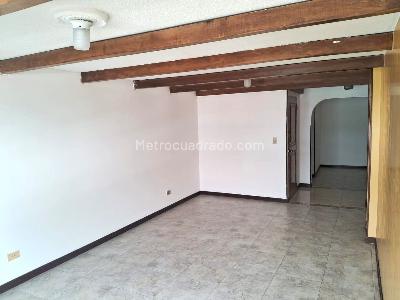 Apartamento en venta en Alhambra, Bogotá · foto 3 de 19