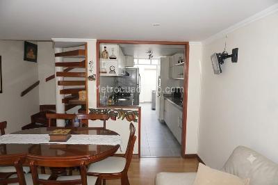 Casa de 5 alcobas en venta en Mirandela, Bogotá, 110 m² · foto 4 de 10