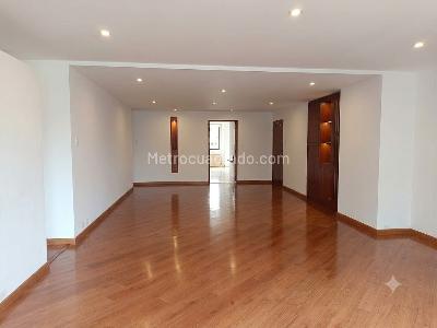 Apartamento en venta en Chapinero Alto, Bogotá · foto 2 de 20