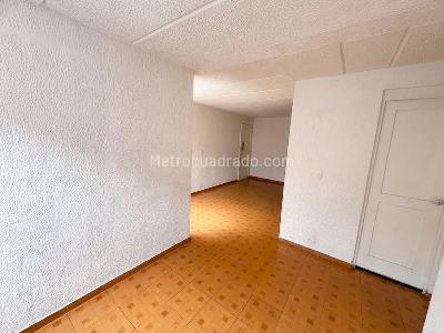 Apartamento en venta en Alamos El Pedregal, Bogotá · foto 2 de 7