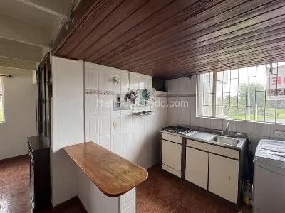 Apartamento en venta en Alamos, Bogotá · foto 4 de 11
