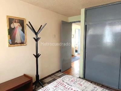 Casa de 5 alcobas en venta en Jose Joaquin Vargas, Bogotá, 210 m² · foto 16 de 20