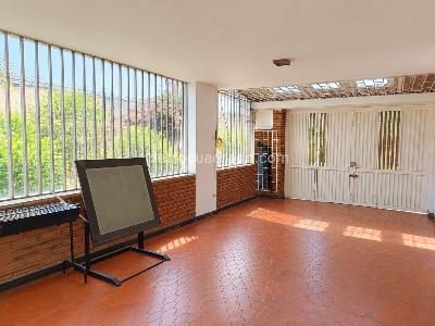 Casa de 5 alcobas en venta en La Esmeralda, Bogotá, 240 m² · foto 15 de 15