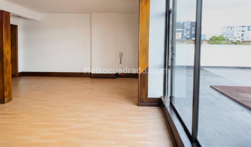 Oficina en Arriendo, Chico Norte, Bogotá D.C. - Más