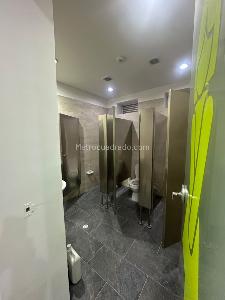 Casa de 5 alcobas en arriendo en Parkway, Bogotá, 328 m² · foto 12 de 15