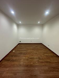 Casa de 5 alcobas en arriendo en Parkway, Bogotá, 328 m² · foto 13 de 15
