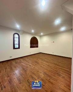 Casa de 5 alcobas en arriendo en La Soledad, Bogotá, 327 m² · foto 4 de 9