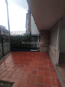 Apartaestudio en arriendo en Chapinero Alto, Bogotá, 25 m² · foto 2 de 12
