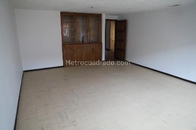 Casa de 5 alcobas en arriendo en Prado Veraniego, Bogotá, 144 m² · foto 10 de 19